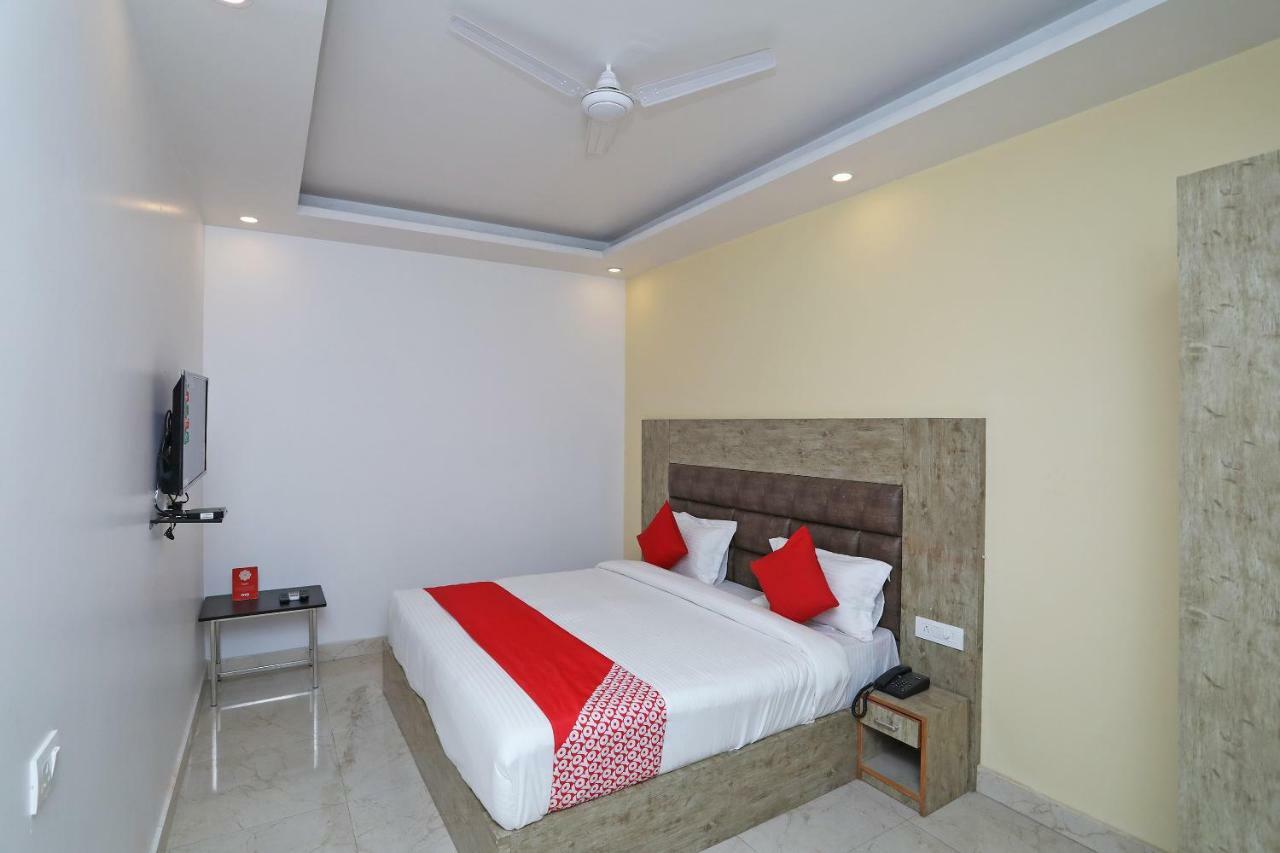 Oyo 43429 Star Glory Resort เกาะแฮฟล็อค ภายนอก รูปภาพ