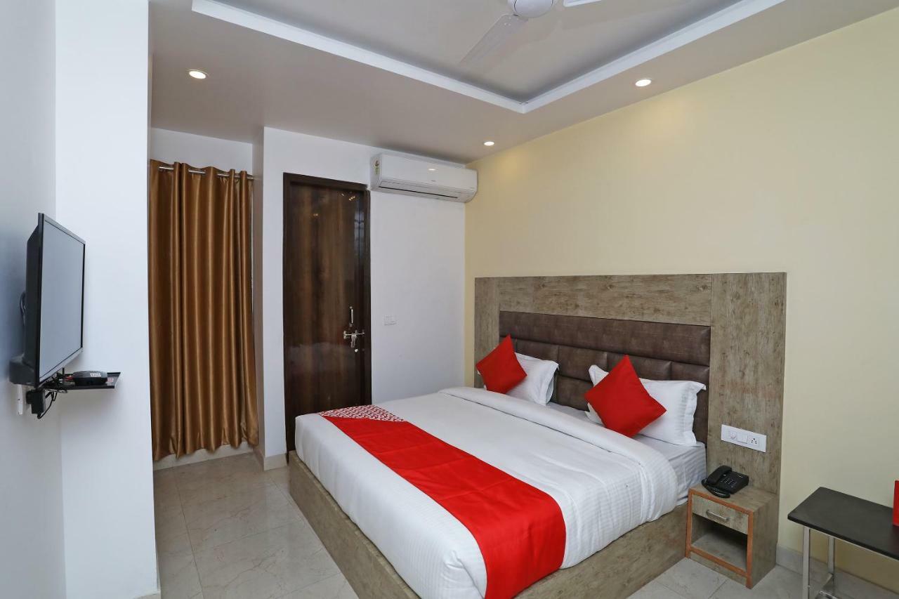 Oyo 43429 Star Glory Resort เกาะแฮฟล็อค ภายนอก รูปภาพ